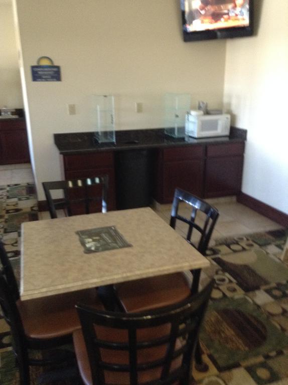 Days Inn By Wyndham Carroll Extérieur photo